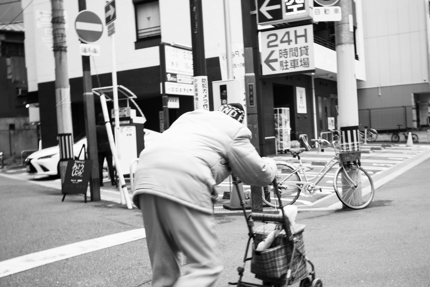 滋賀県で介護・福祉事業の法人を設立する方法|許認可から開業までの全手順